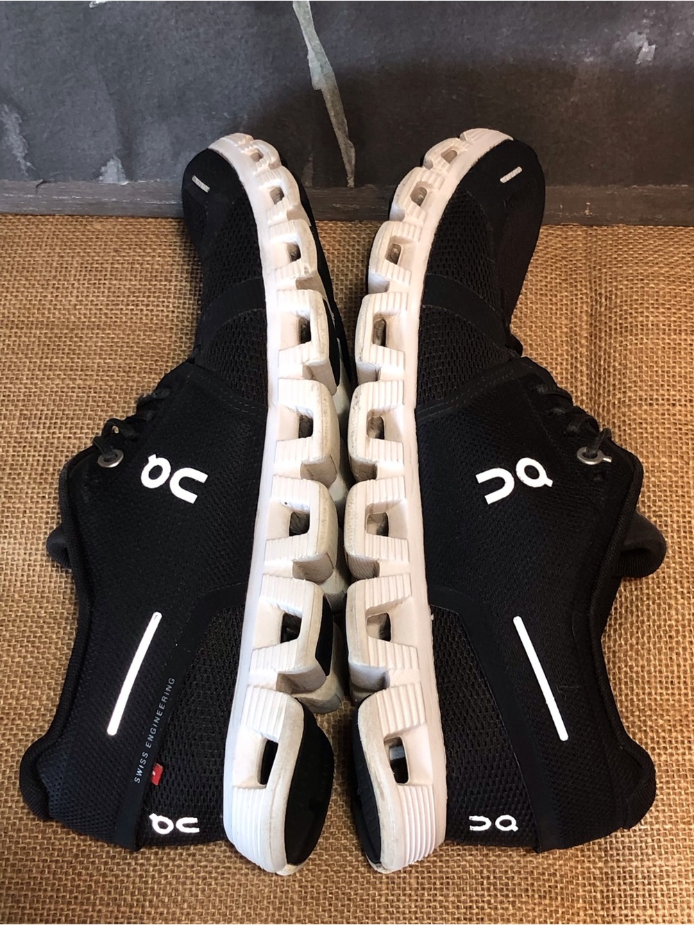 On Running Cloud Athletic Shoe sz 9 - Picture 5 of 14